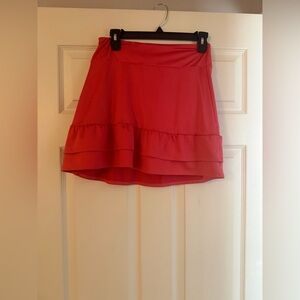 Crown & Ivy Coral Layered Mini Skirt